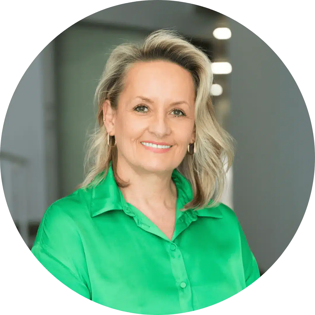 Lee 1.png Lee Pagana 2 Lee 1.png Lee Pagana 1